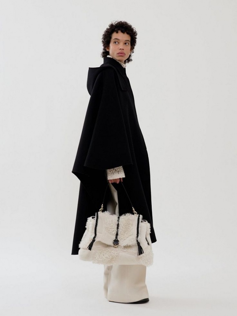 Abrigos Chloe Encapuchado Cape Negros | CHE-SR13820